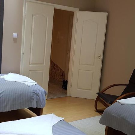 컬로처 Alice Vendeghaz B&B 외부 사진