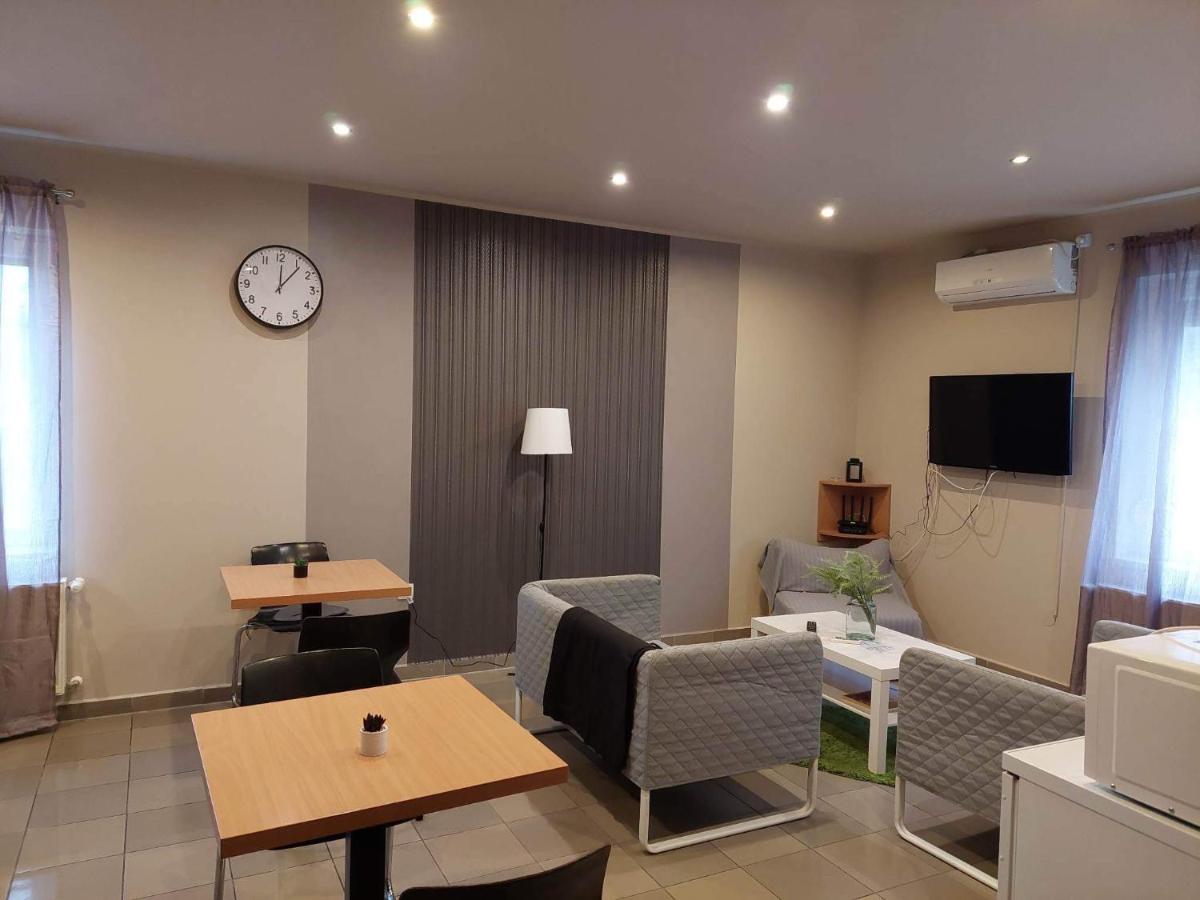 컬로처 Alice Vendeghaz B&B 외부 사진